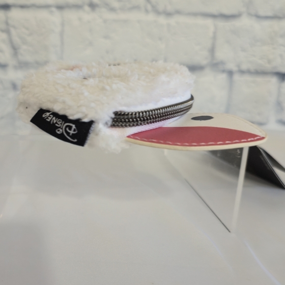 Loungefly Pua Moana Pig Sidekick Fuzzy Disney Princess Coin Pouch Wallet New - Picture 11 of 16